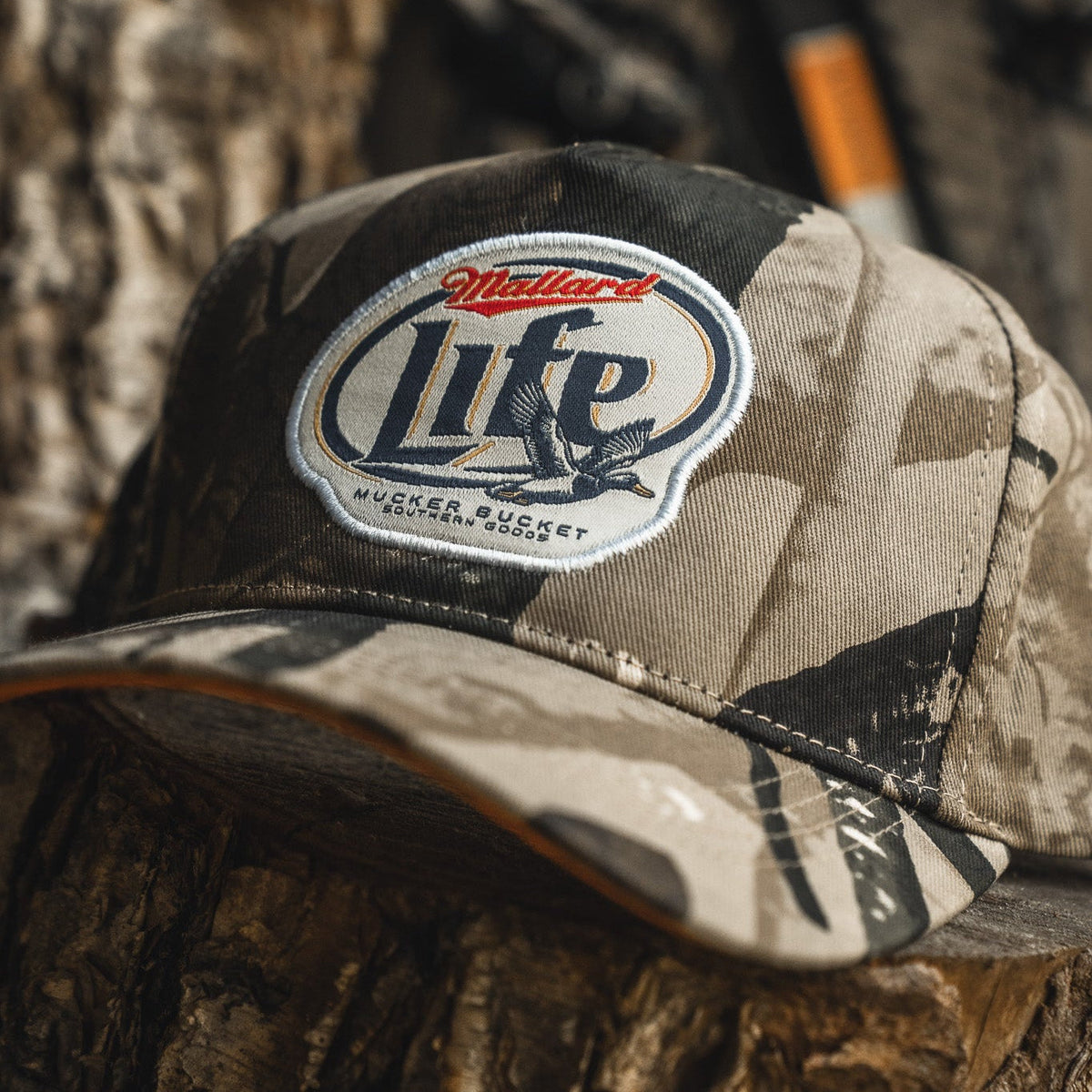 Mallard Life Deadwood Camo Bucket